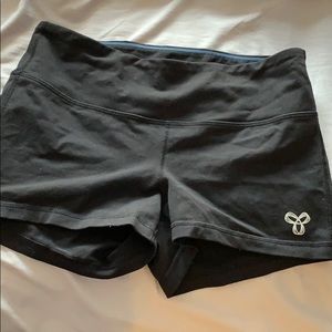 TNA SHORTS